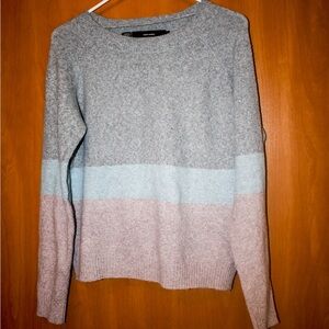 Color block sweater size M